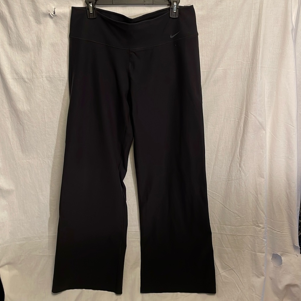 Nike Women’s Wide-Leg Yoga Pants